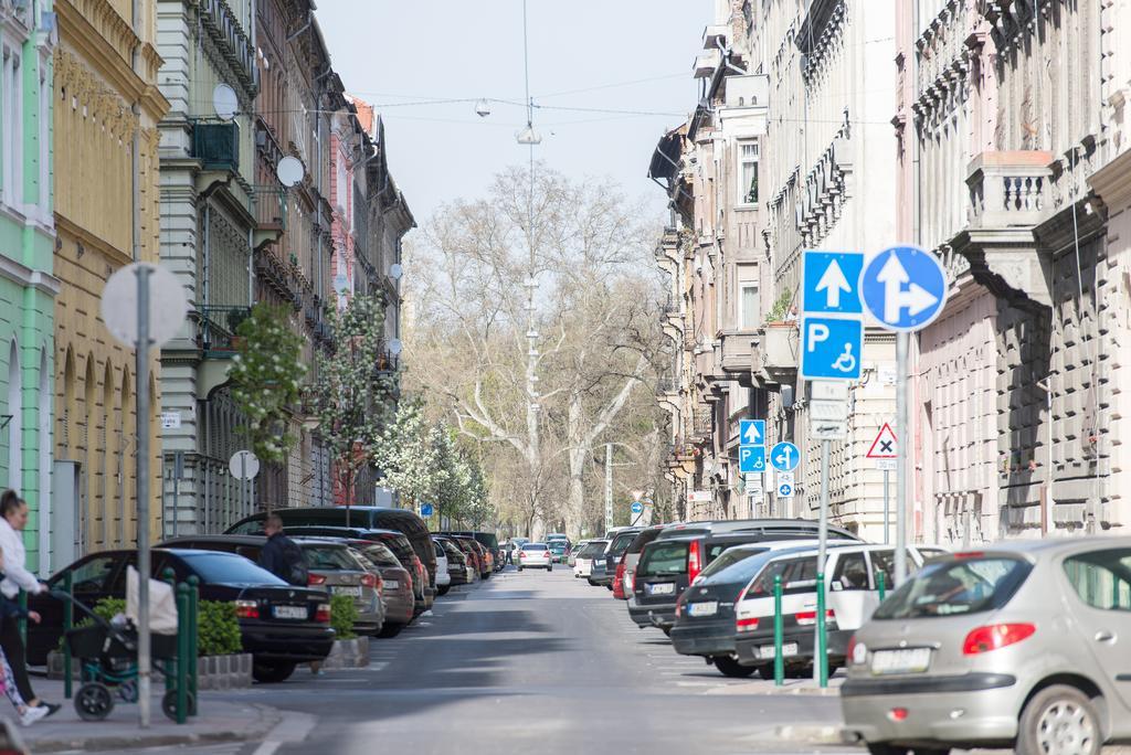 Oasis Apartments - Budapest City Park Exteriör bild